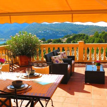 Apartamento En El Puerto De Soller Con Gran Terraza Privada Y Vistas Al Mar. Piscina Comunitaria. Localizado En Un Zona Tranquila Y Muy Soleada. Wifi Gratis Disponible. Parking. Dış mekan fotoğraf